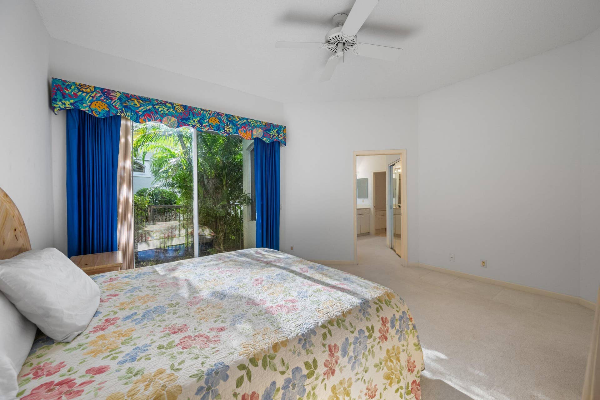12563 MALLET Circle, Wellington, FL 33414 Primary en-suite bedroom