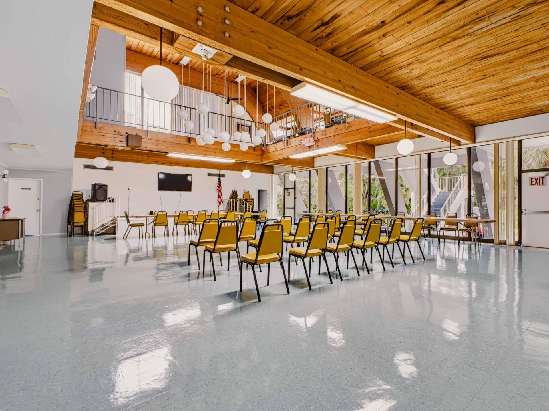 1425 ATLANTIC SHORES Boulevard, #307, Hallandale Beach, FL 33009 Clubhouse Room 1