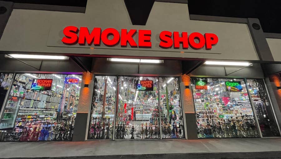 Property photo for 1 Smoke Shop, Doral, FL