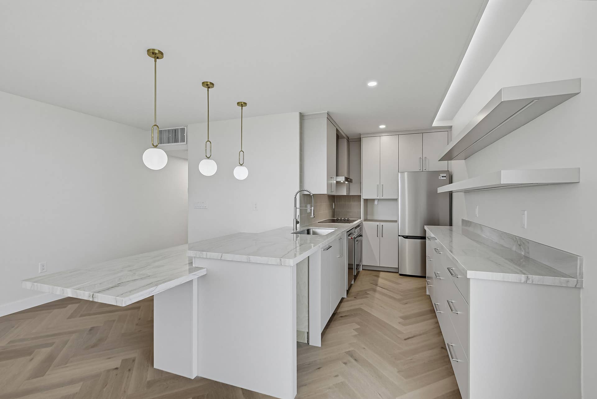 888 INTRACOASTAL Drive, #16E, Fort Lauderdale, FL 33304 iuse2