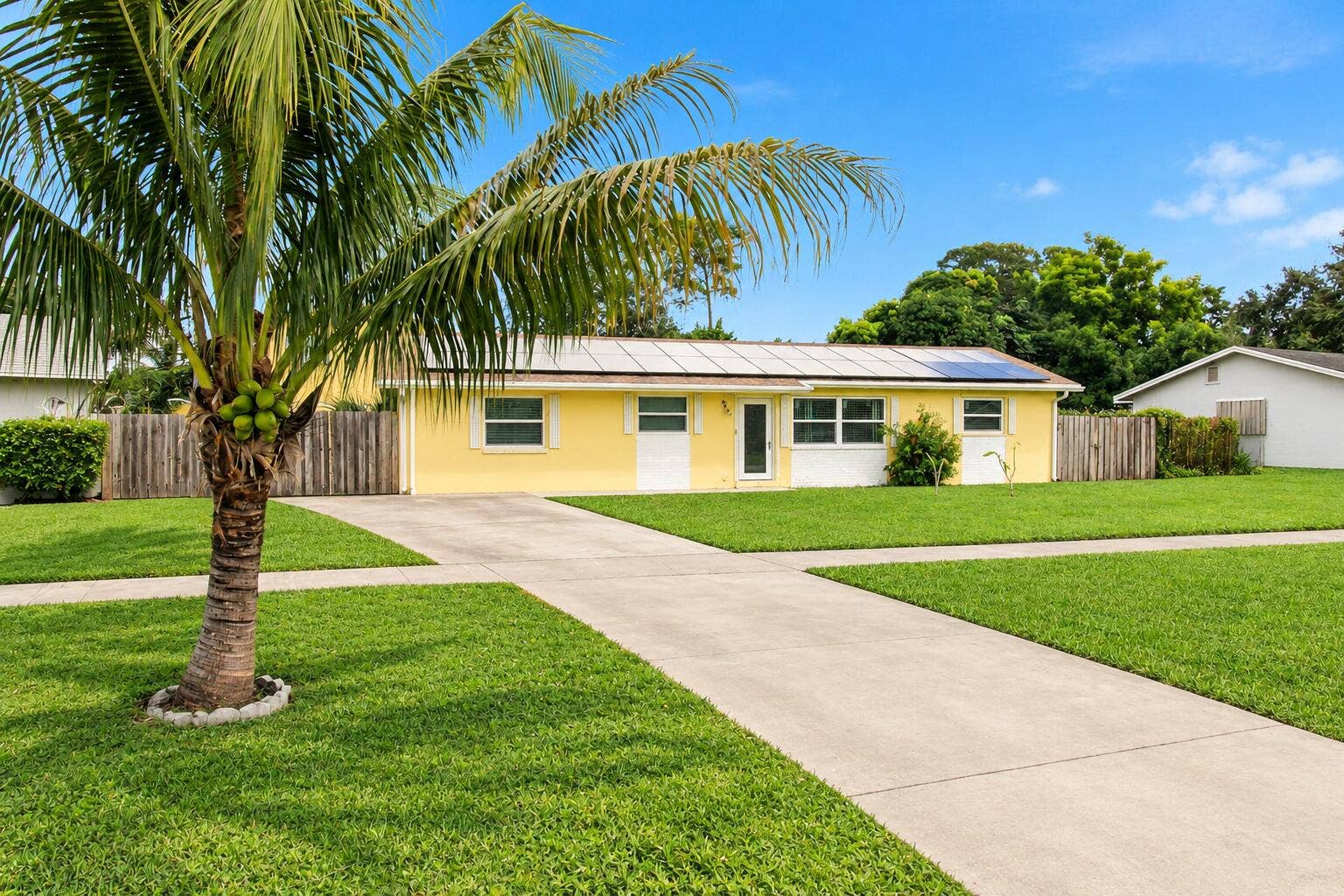 Sunny Yellow Mid-Century Ranch Home