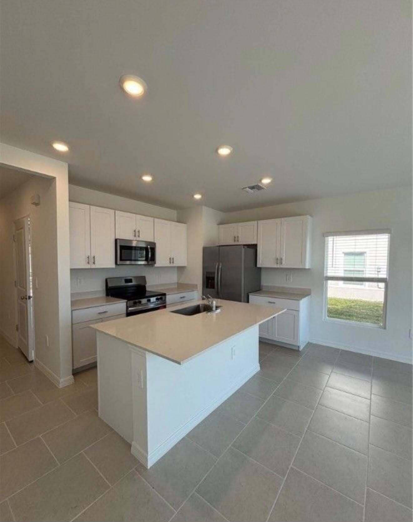 17489 MONTE ISOLA Way, North Fort Myers, FL 33917 PHOTO-2026-10-26-15-54-39 3