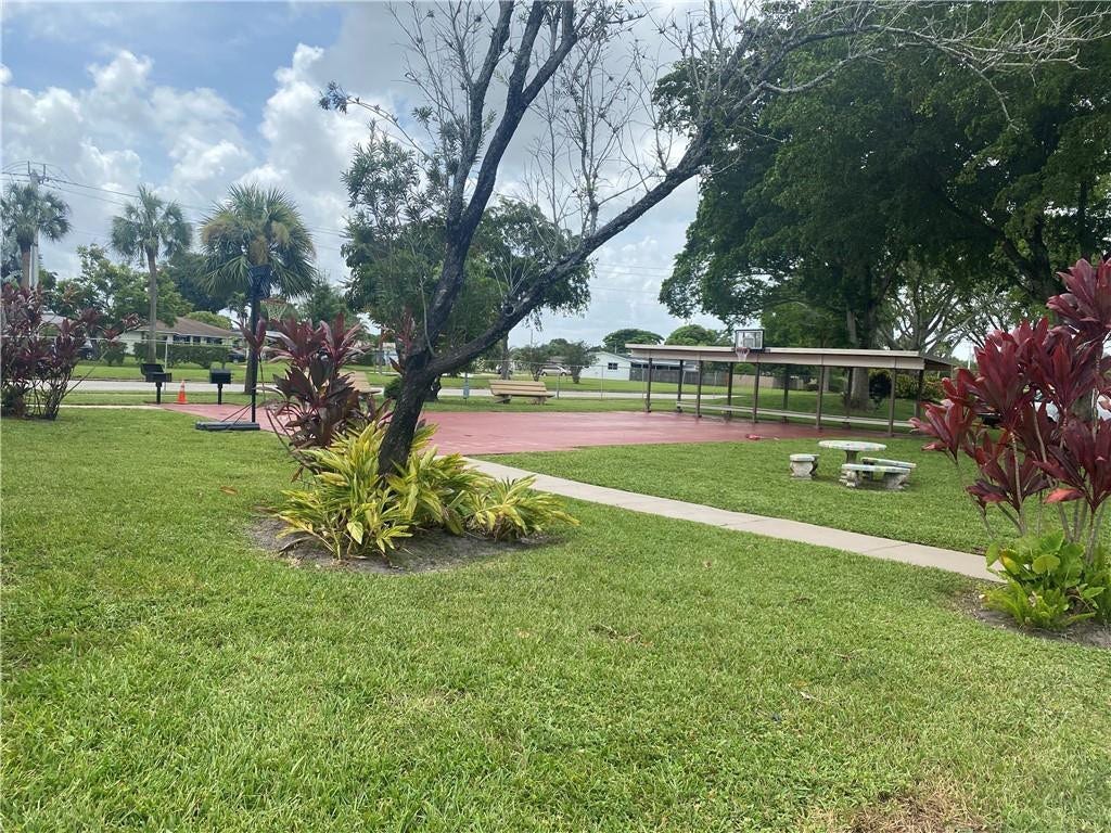 7875 MARGATE Boulevard, #201, Margate, FL 33063 Photo 2