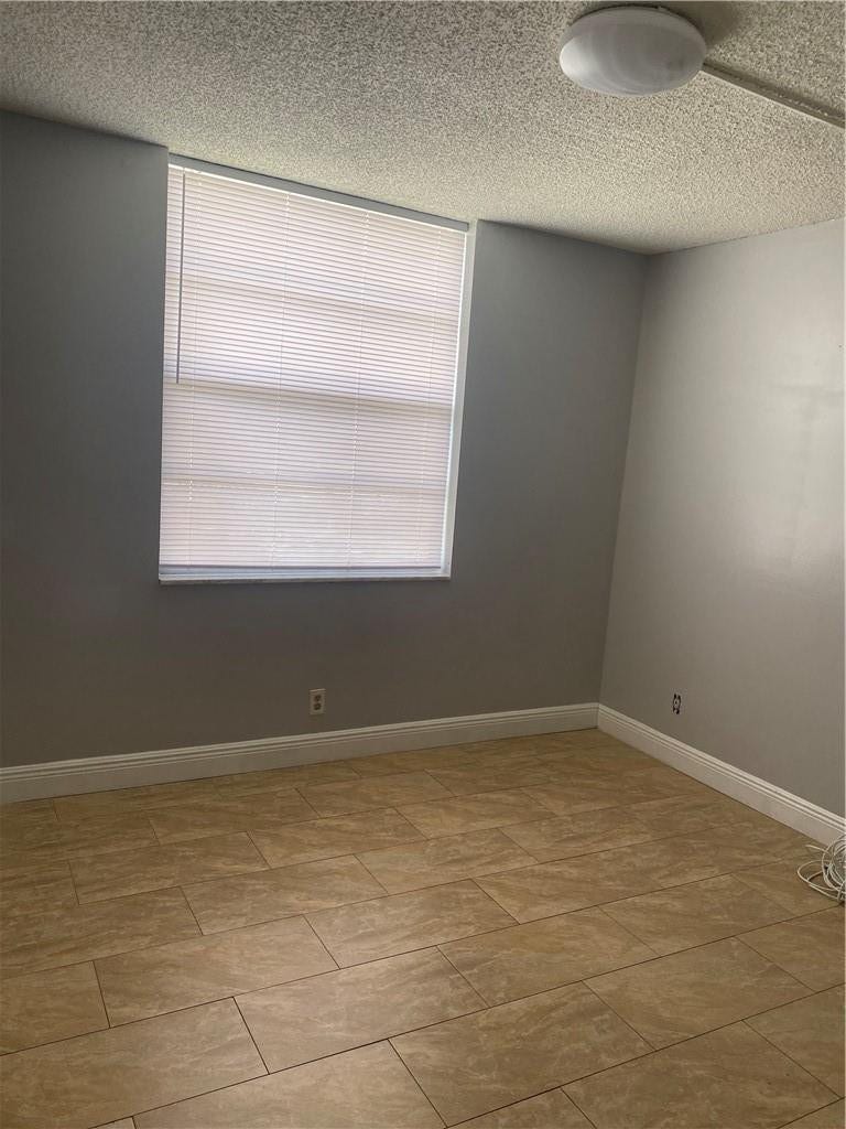 7875 MARGATE Boulevard, #201, Margate, FL 33063 Photo 10