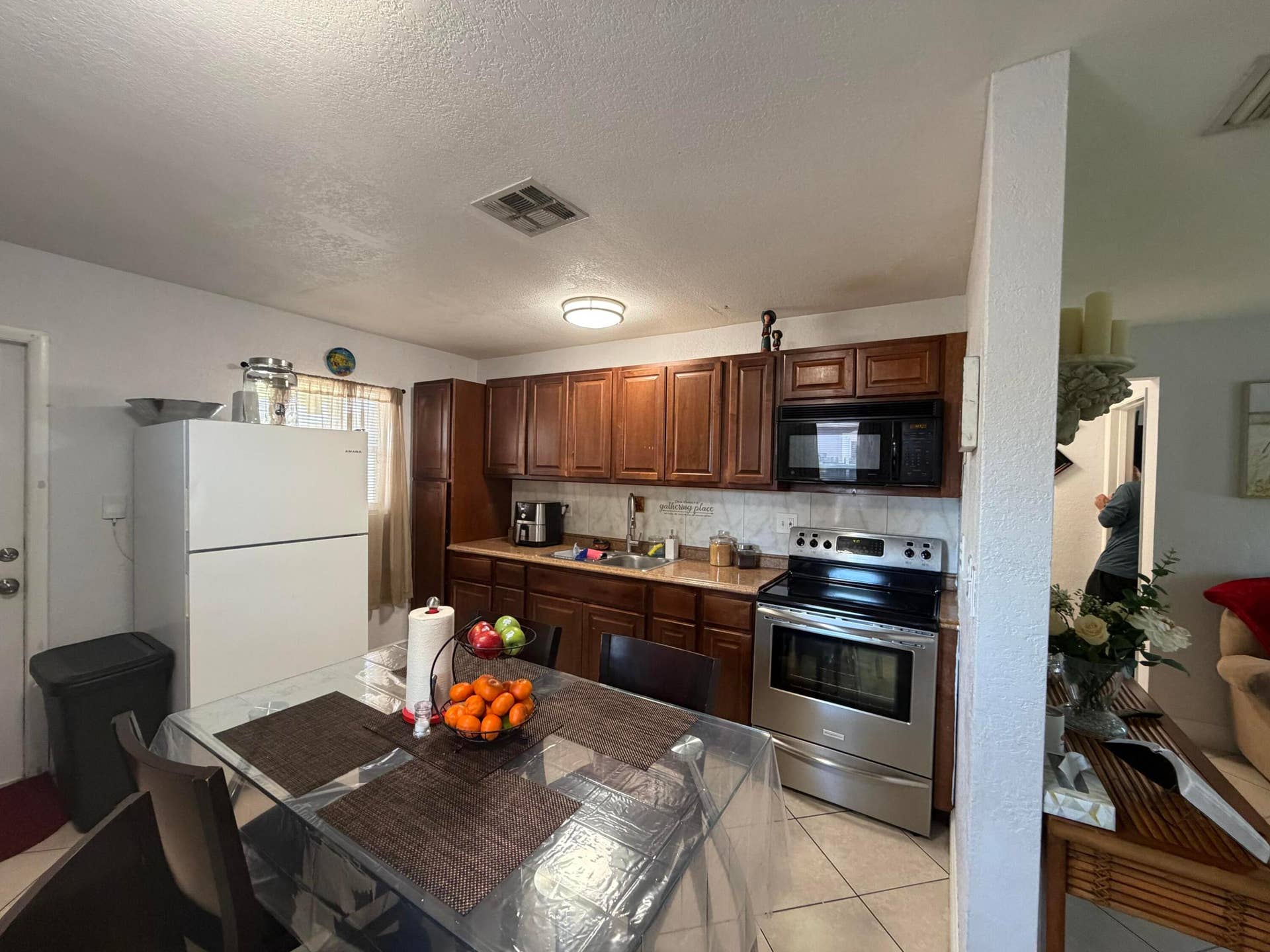 729 Cherry Road, West Palm Beach, FL 33409 IMG_2050
