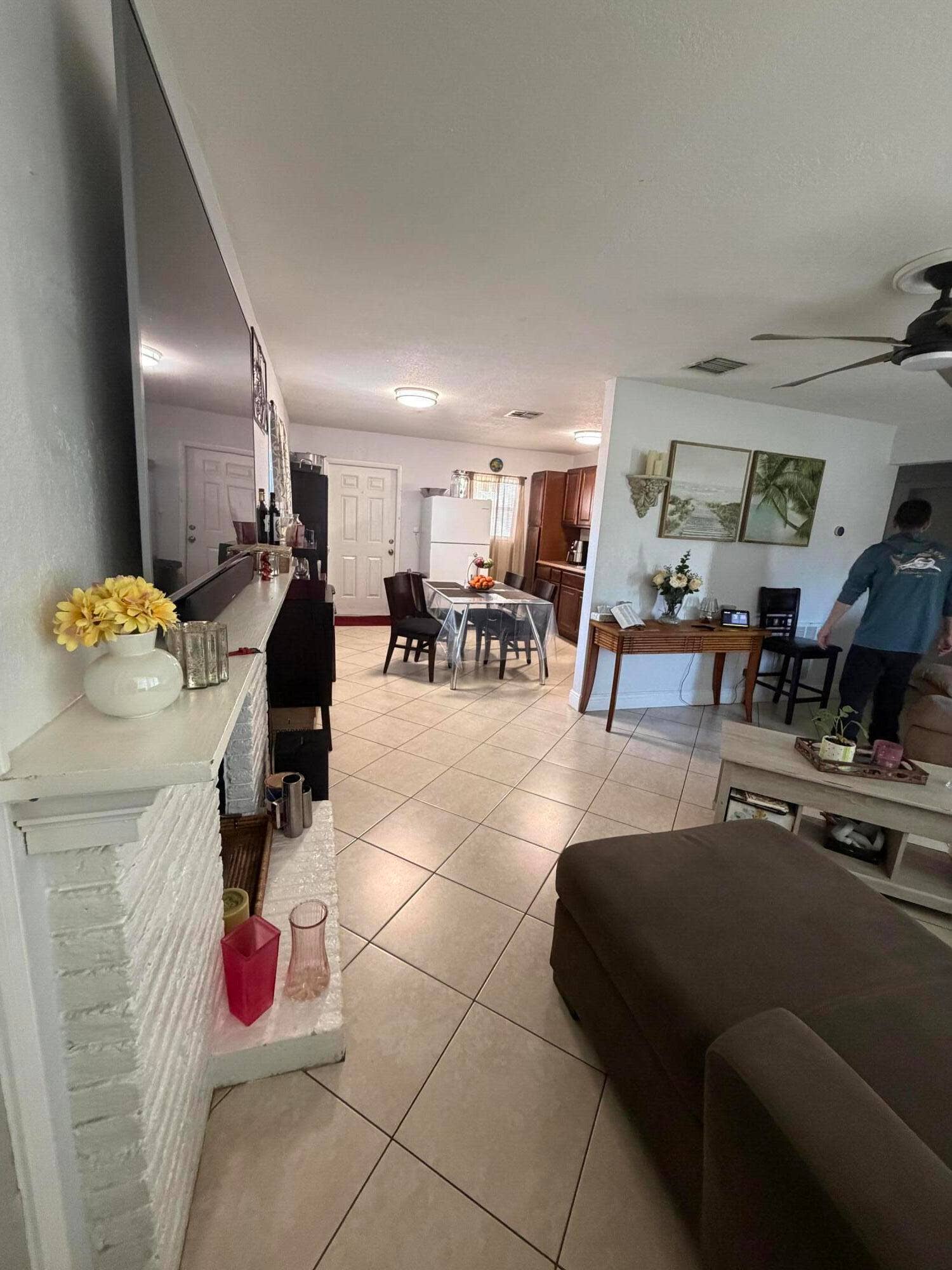 729 Cherry Road, West Palm Beach, FL 33409 IMG_2048