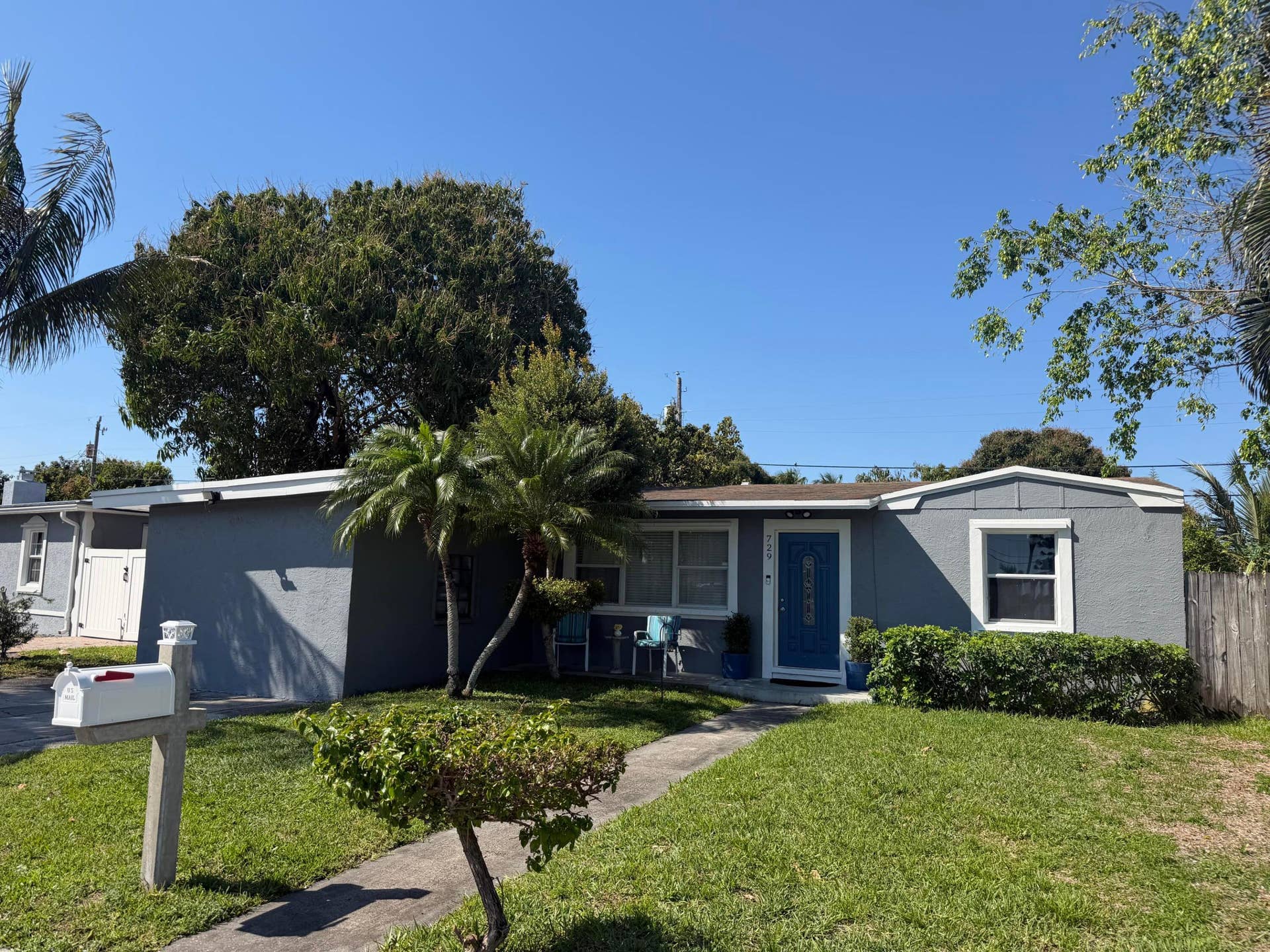 729 Cherry Road, West Palm Beach, FL 33409 IMG_2035
