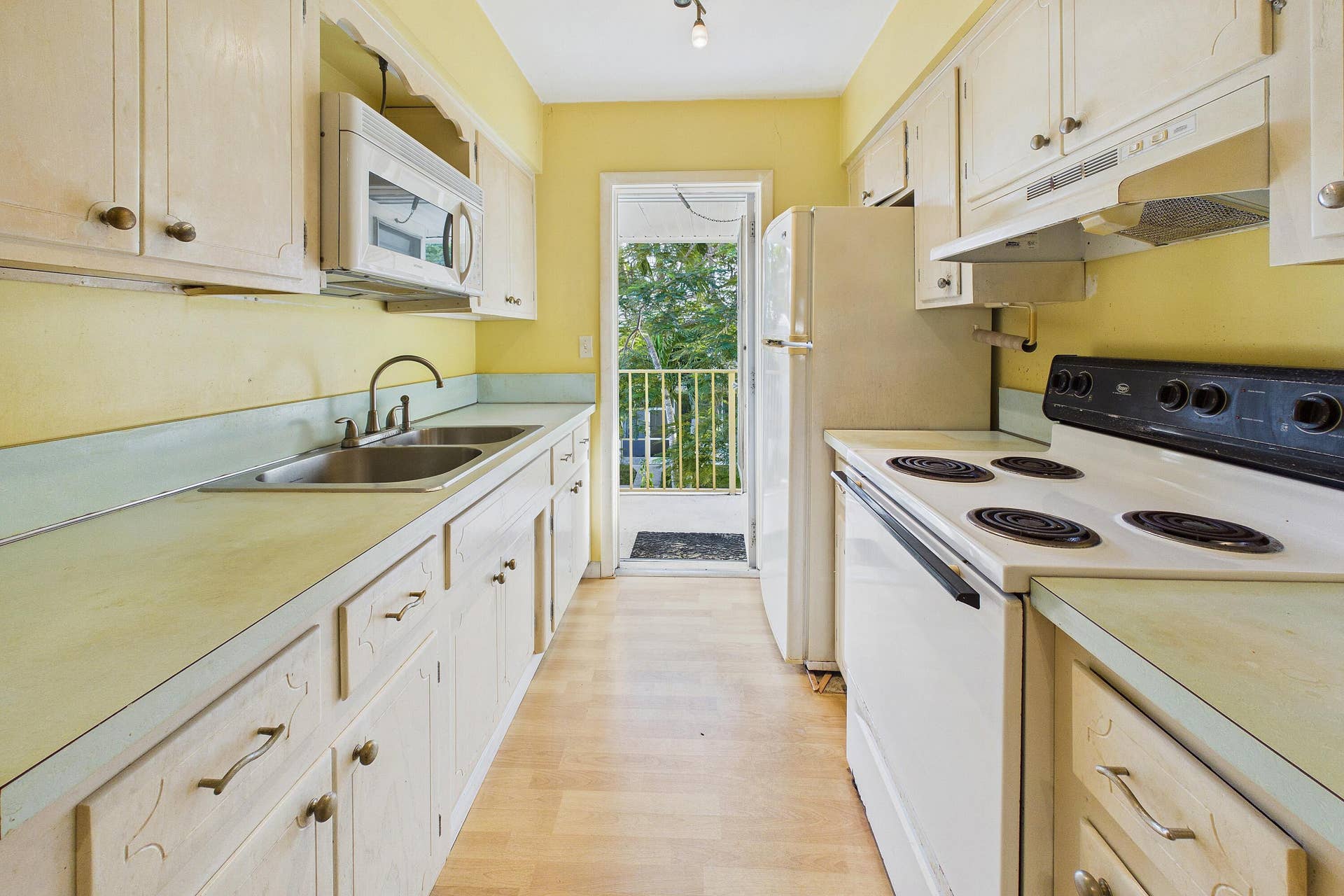11 SW 4TH Avenue, #20, Boca Raton, FL 33432 CAM06286G6-PR0042-STILL009