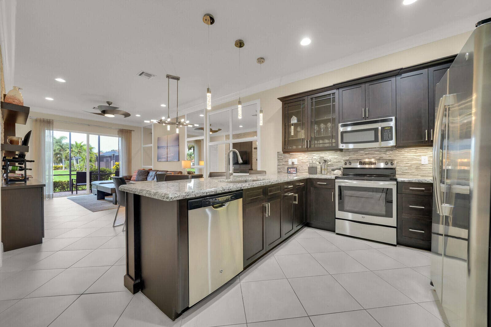 14982 Barletta Way, Delray Beach, FL 33446 Kitchen