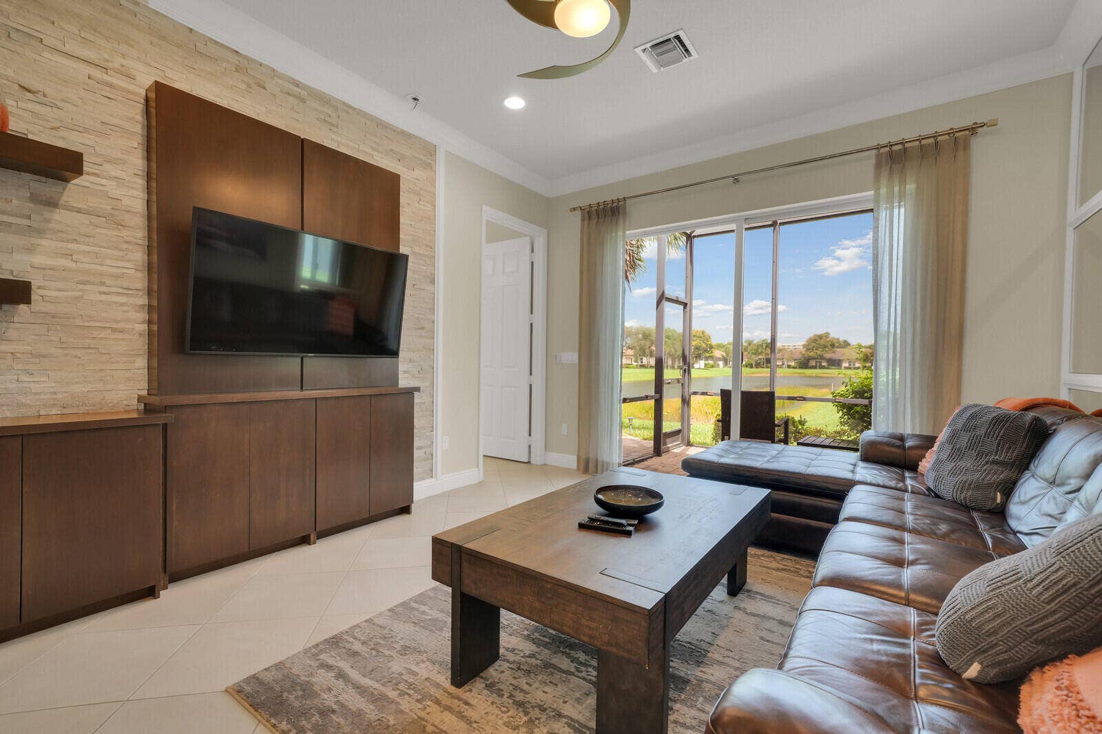 14982 Barletta Way, Delray Beach, FL 33446 Living Room