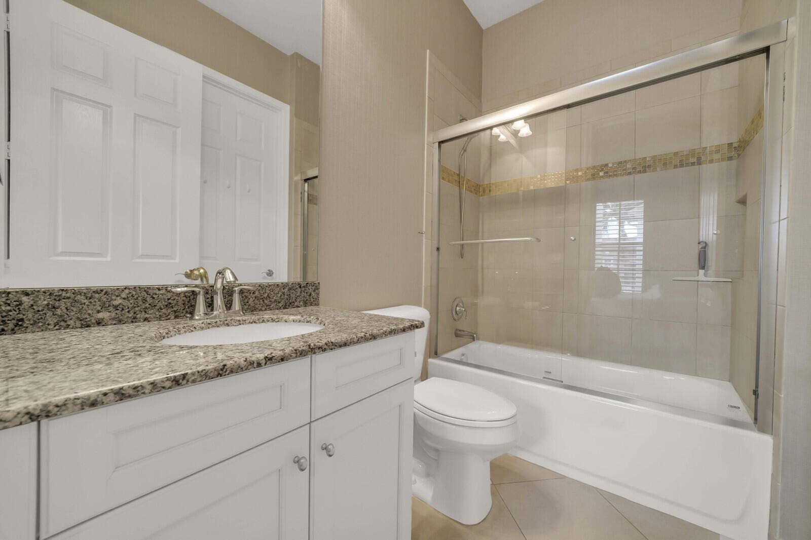 14982 Barletta Way, Delray Beach, FL 33446 Bathroom