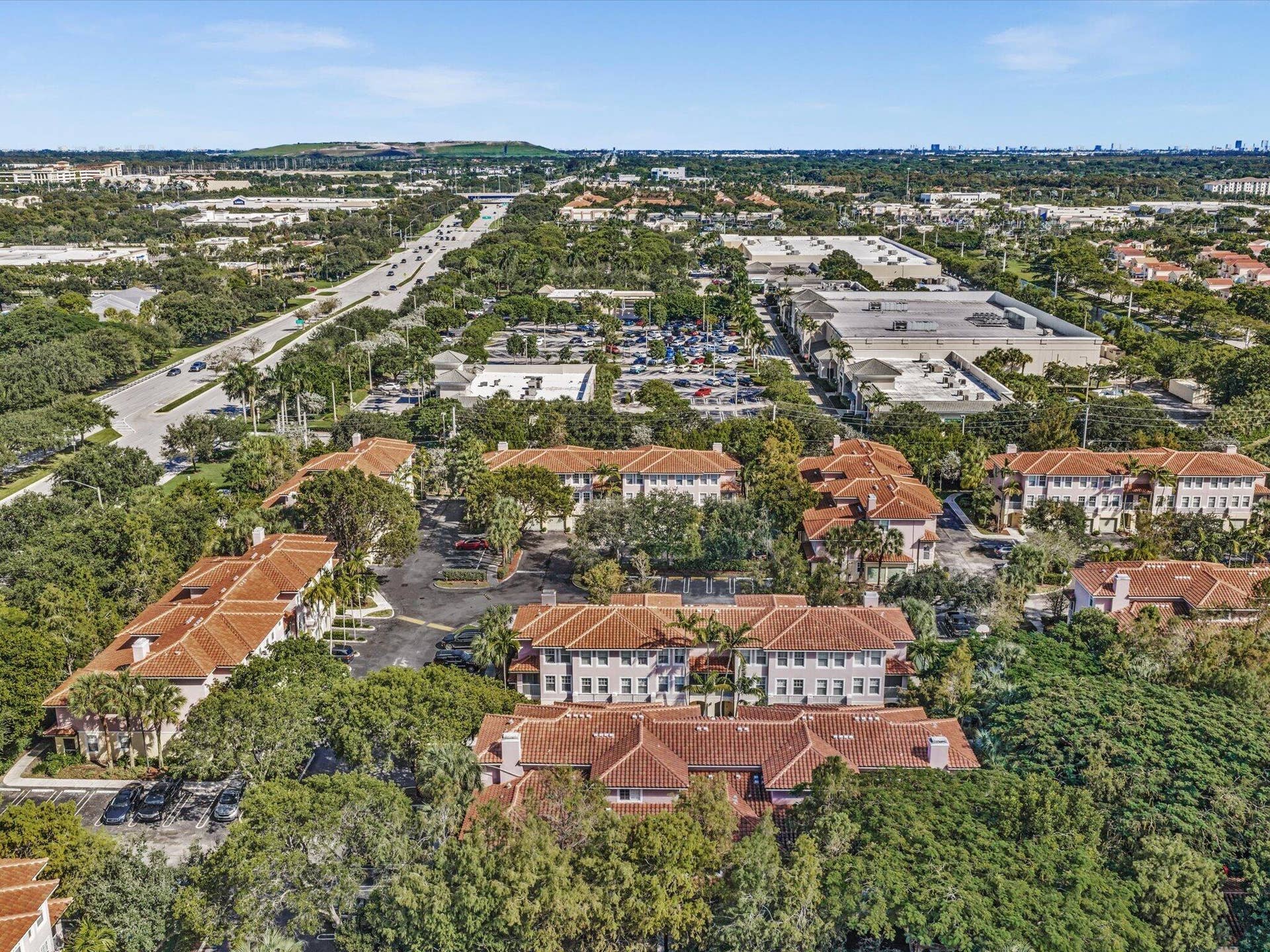 6450 W SAMPLE Road, #6450, Coral Springs, FL 33067 Area Aerial View