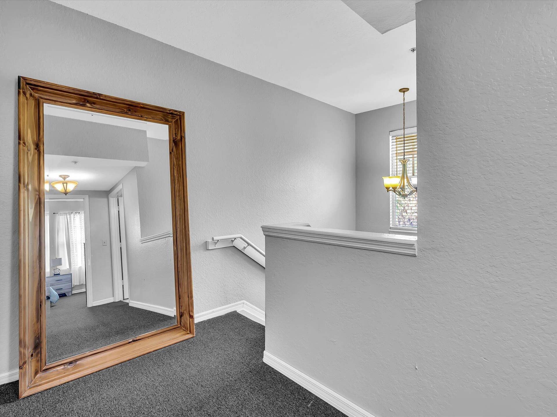 6450 W SAMPLE Road, #6450, Coral Springs, FL 33067 Upstairs