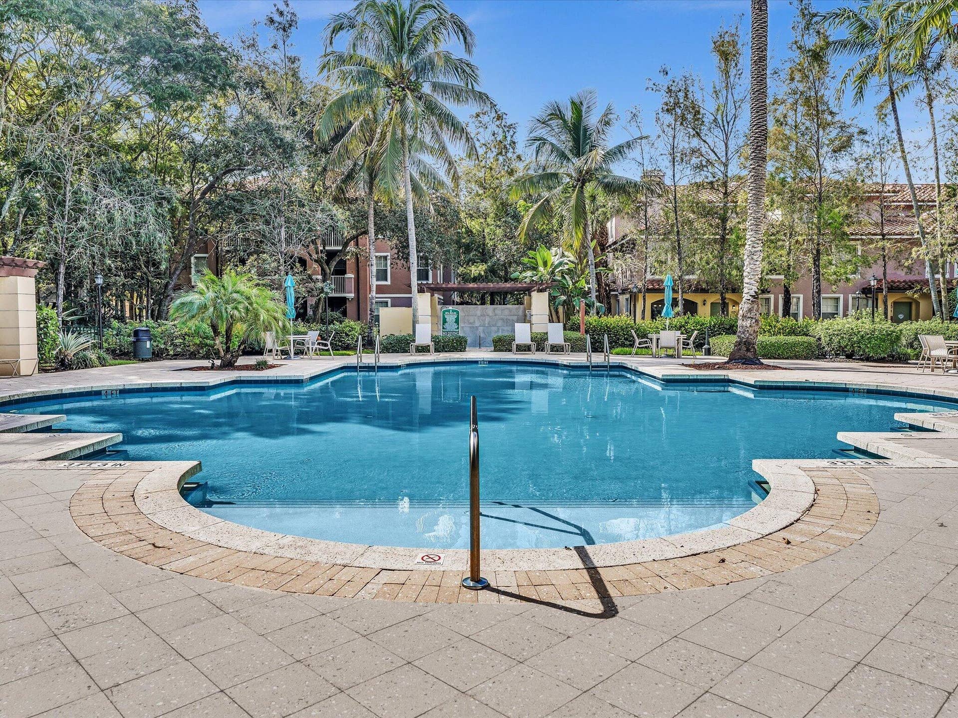 6450 W SAMPLE Road, #6450, Coral Springs, FL 33067 Resort-Style Pool