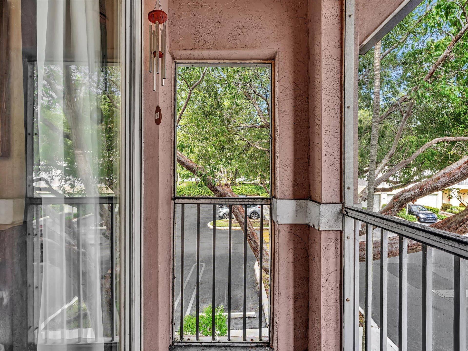 6450 W SAMPLE Road, #6450, Coral Springs, FL 33067 Large screened in balcony on the second floor