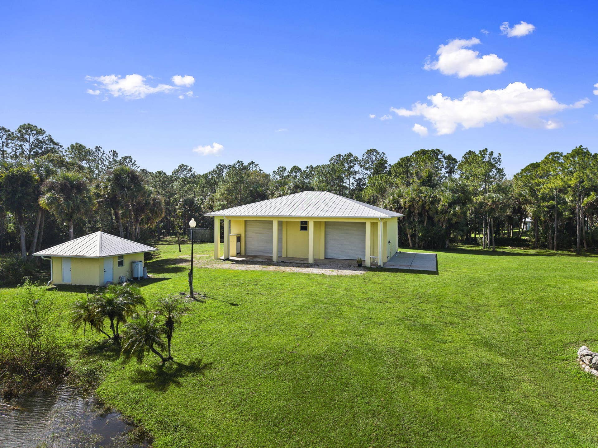 5002 SW Markel Street, Palm City, FL 34990 9-web-or-mls-DJI_20261026141041_0140_D