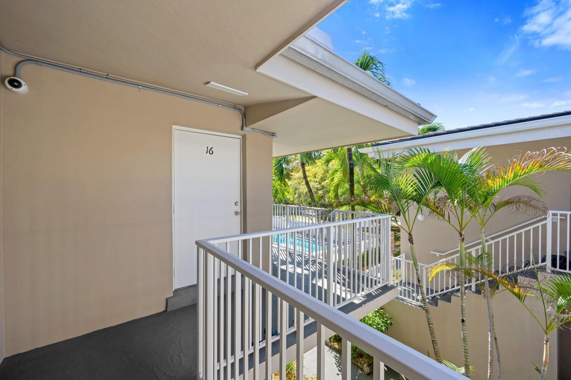 6565 Santona Street, #B16, Coral Gables, Coral Gables, FL 33146 Photo 12