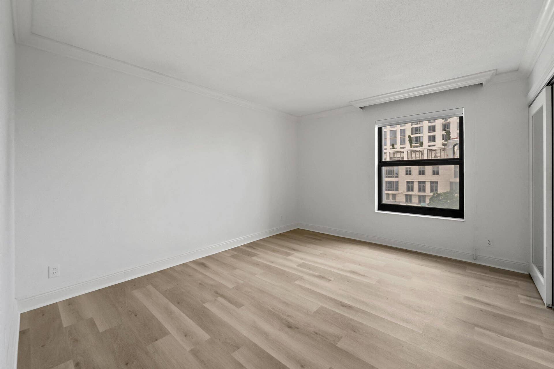 1501 S FLAGLER Drive, #4C, West Palm Beach, FL 33401 09-DSC_3610
