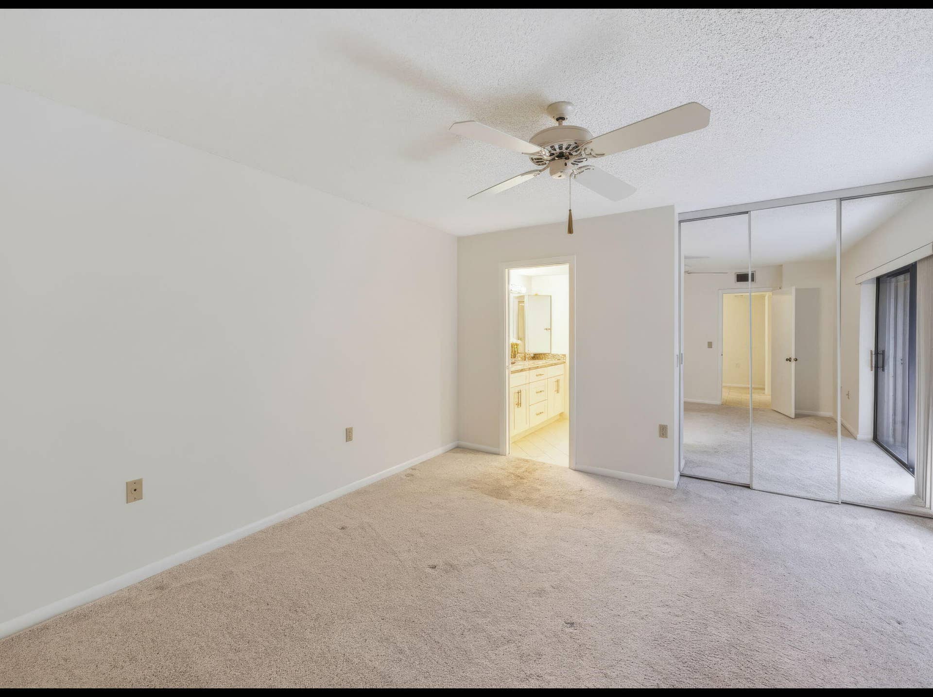 3047 30th Court, Jupiter, FL 33477 17-web-or-mls-3047-30th-ct-017