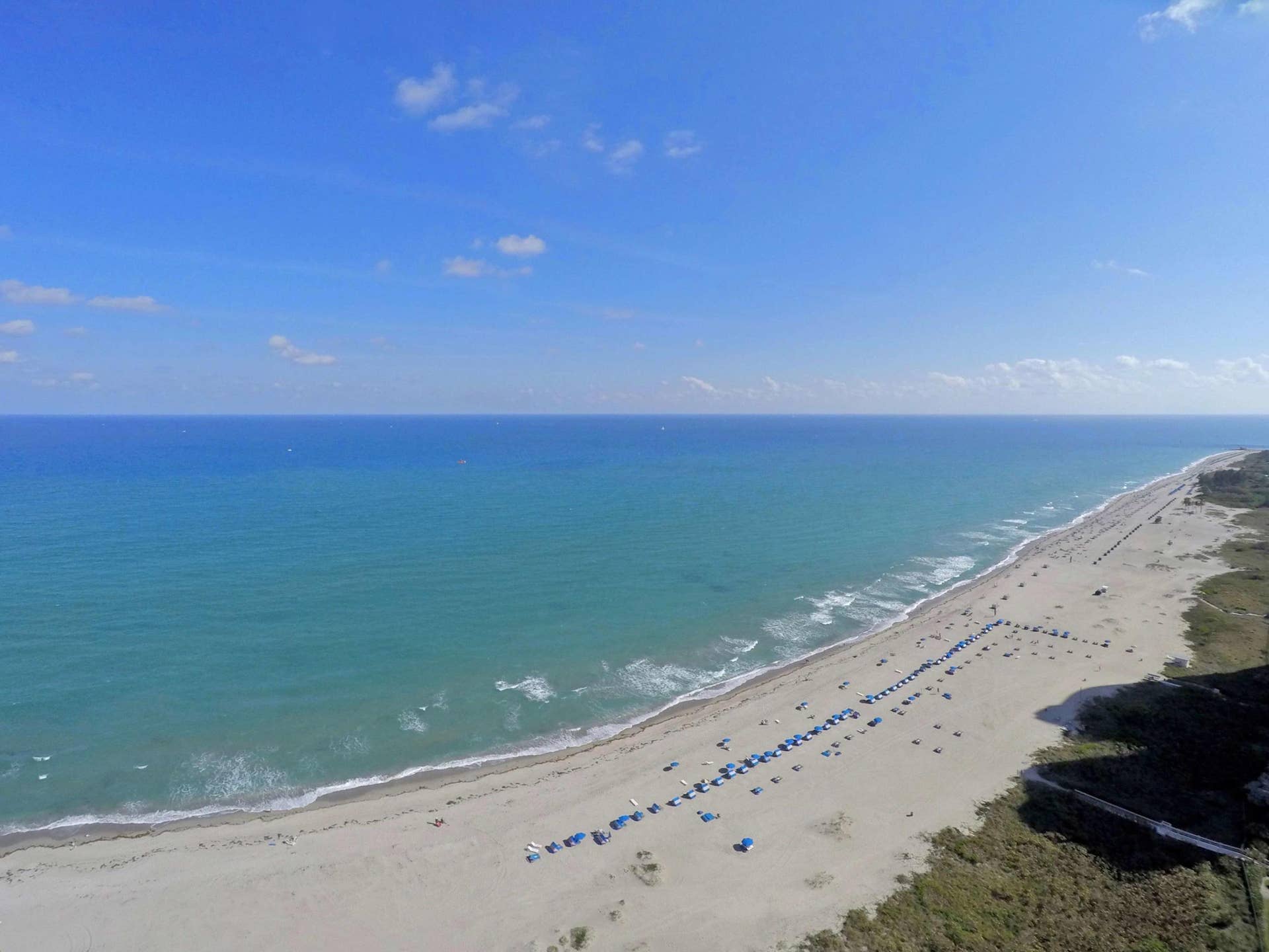 3047 30th Court, Jupiter, FL 33477 Only 1 qtr mile to beach