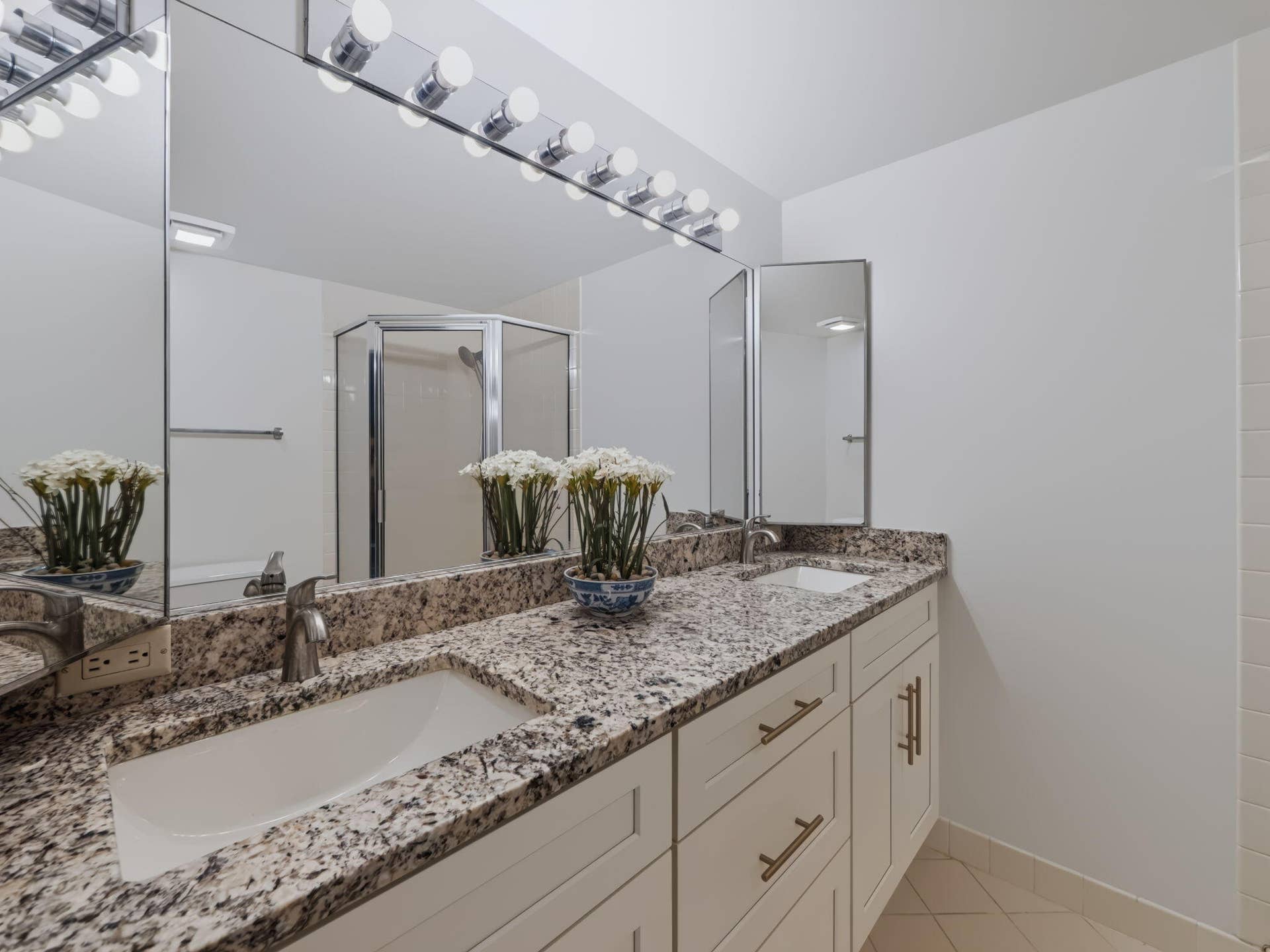 3047 30th Court, Jupiter, FL 33477 19-web-or-mls-3047-30th-ct-019