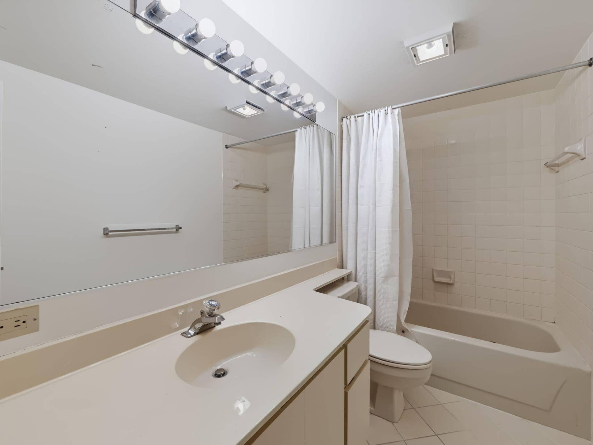 3047 30th Court, Jupiter, FL 33477 23-web-or-mls-3047-30th-ct-023