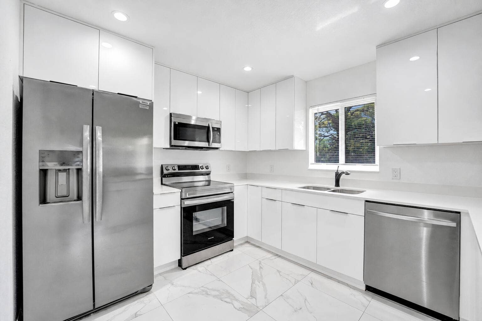 830 NW 19TH Terrace, Fort Lauderdale, FL 33311 ChatGPT Image Sep 18, 2026 at 01_12_47 A