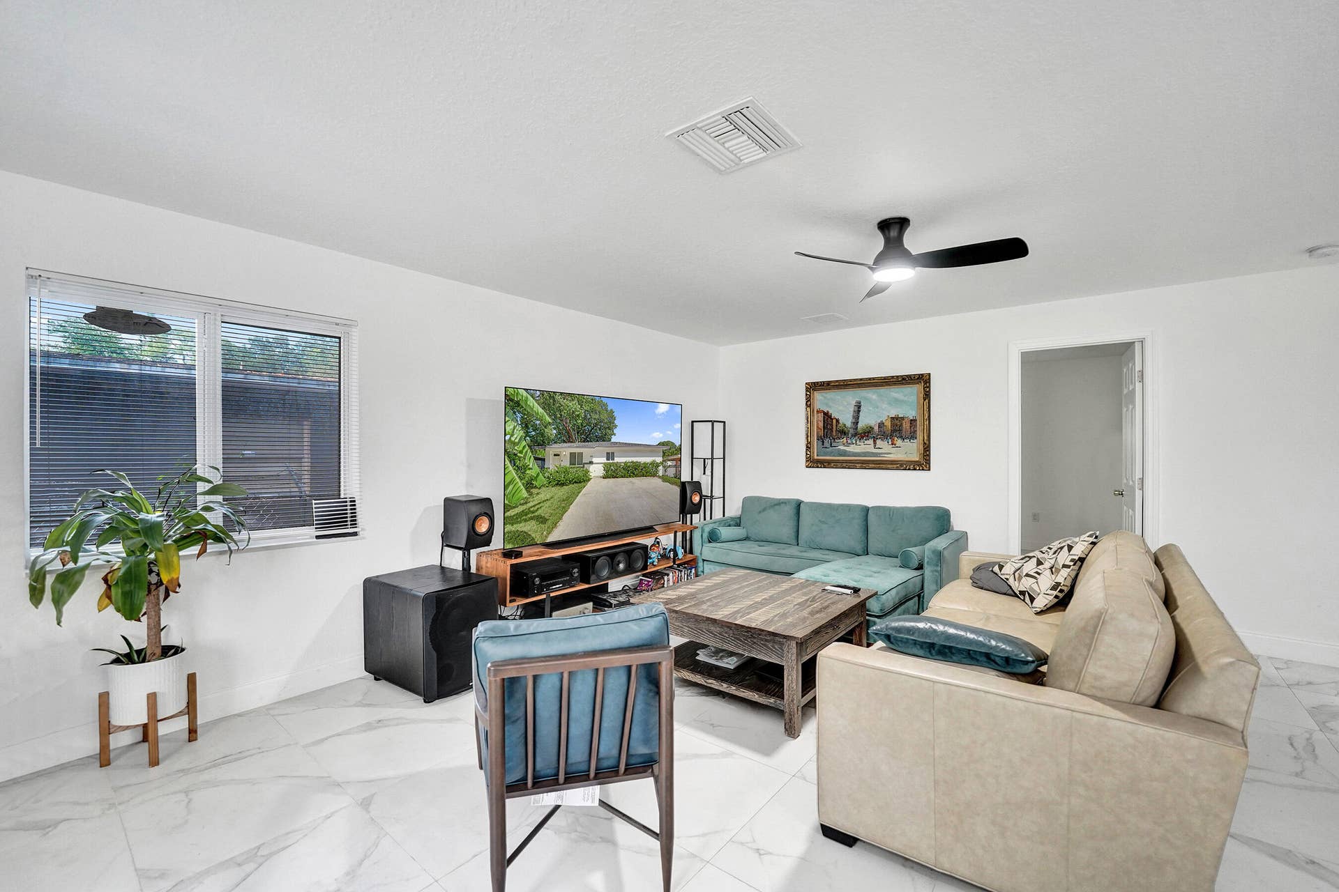 830 NW 19TH Terrace, Fort Lauderdale, FL 33311 DSC09893