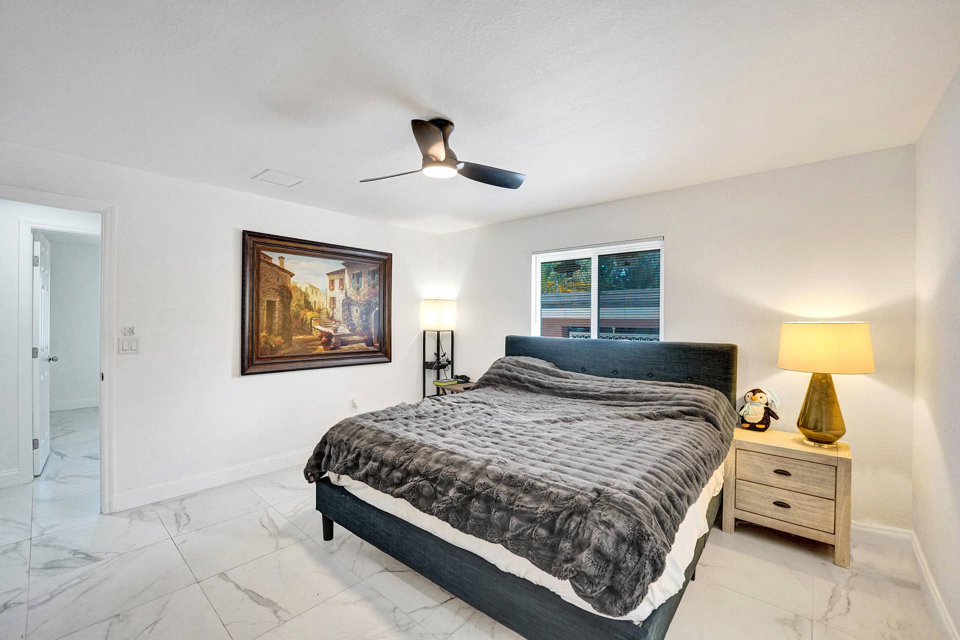 830 NW 19TH Terrace, Fort Lauderdale, FL 33311 DSC09974