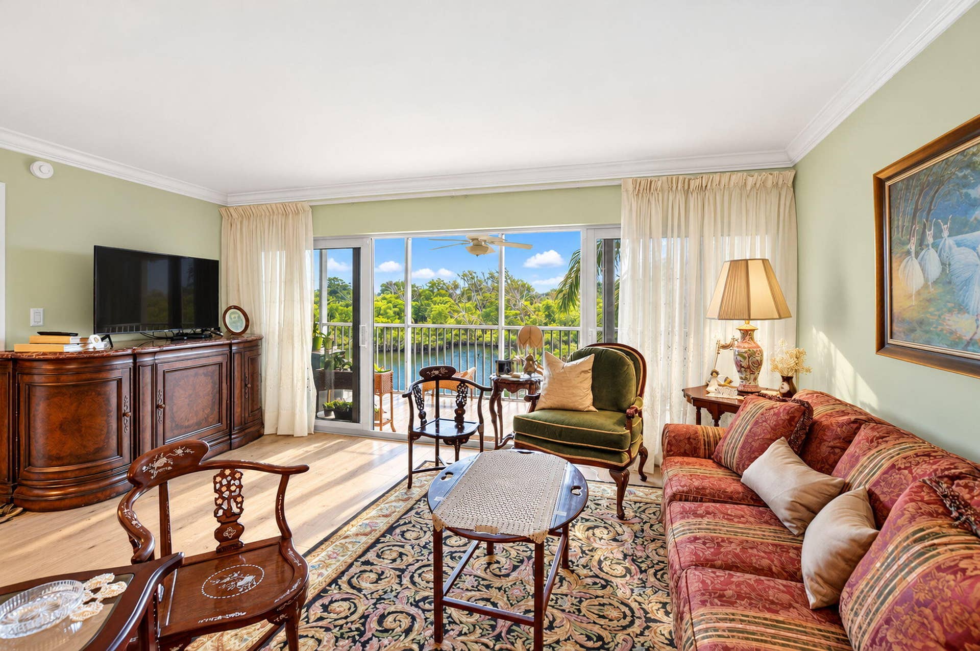 1537 E HILLSBORO Boulevard, #444, Deerfield Beach, FL 33441 Living Room 3