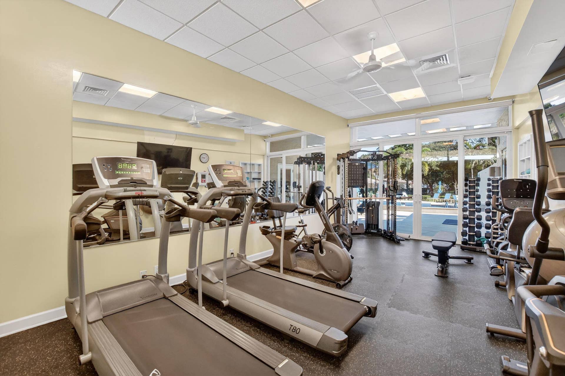 1537 E HILLSBORO Boulevard, #444, Deerfield Beach, FL 33441 Fitness Room