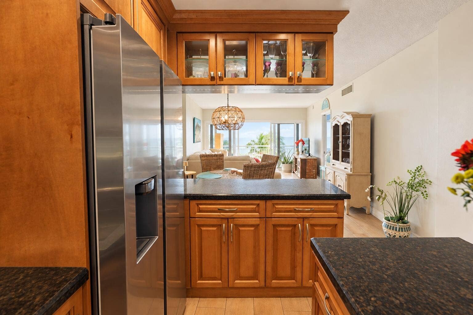 710 N OCEAN Boulevard, #307, Pompano Beach, FL 33062 1. Kitchen 5