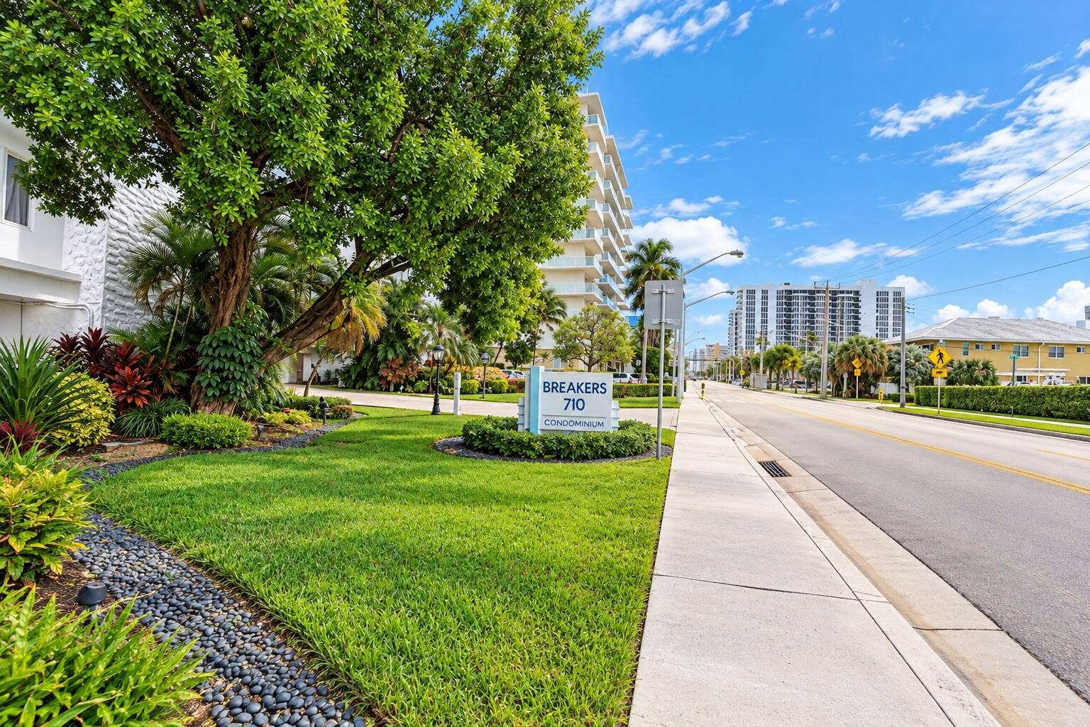 710 N OCEAN Boulevard, #307, Pompano Beach, FL 33062 11. Exterior 3