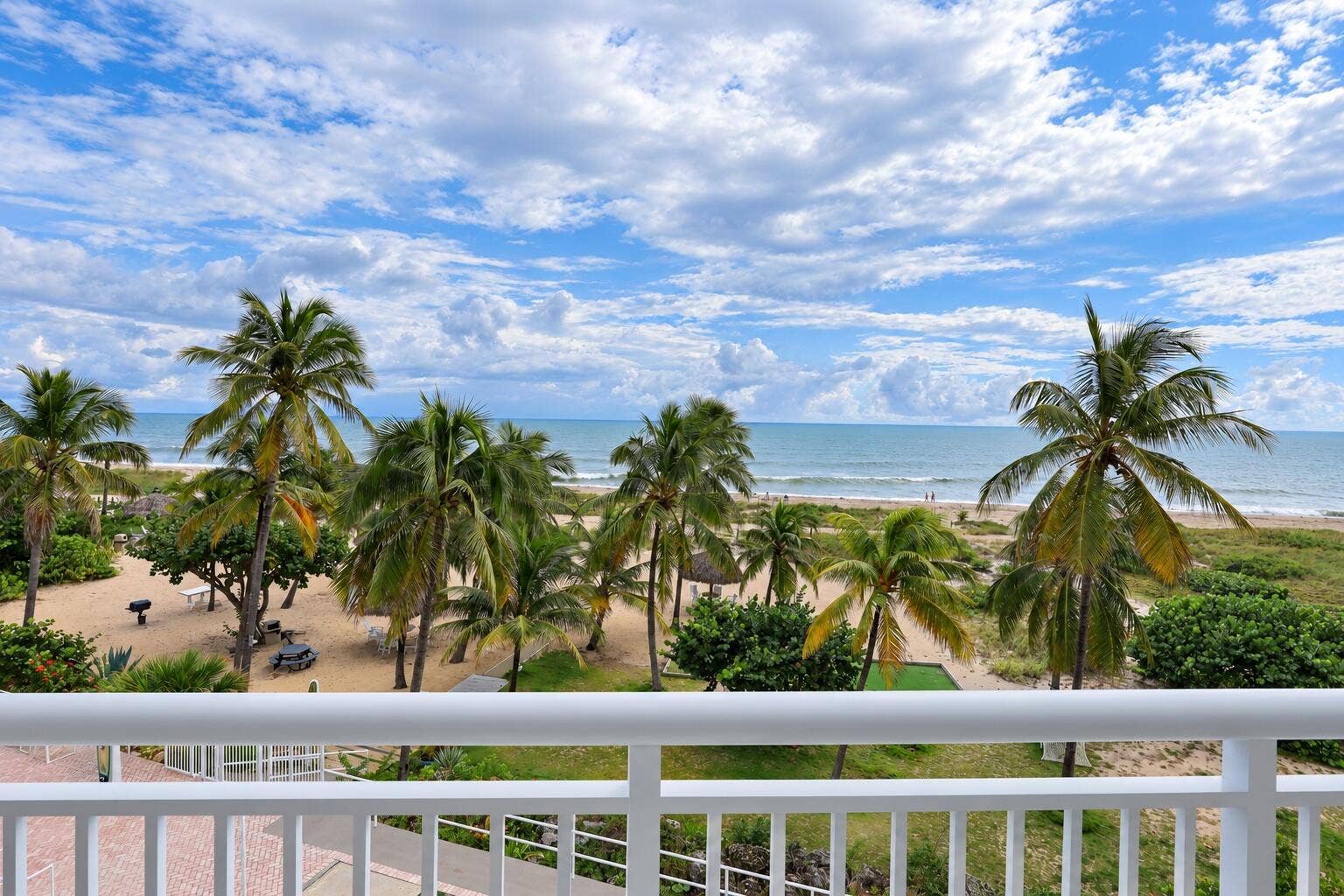 710 N OCEAN Boulevard, #307, Pompano Beach, FL 33062 7. Balcony 5