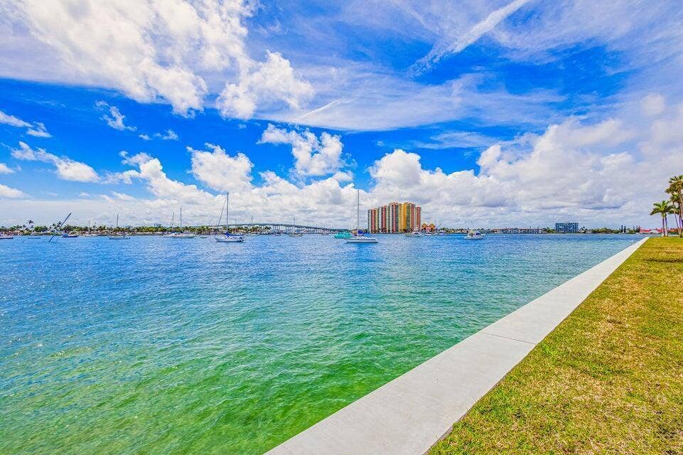 BAYFRONT