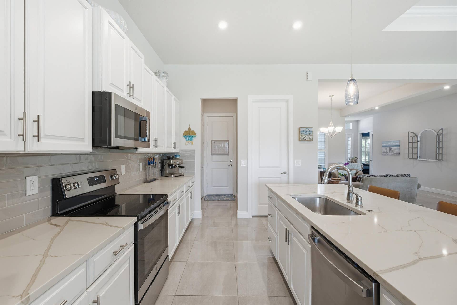 785 SW PENNFIELD Terrace, Stuart, FL 34997 IMG_0466