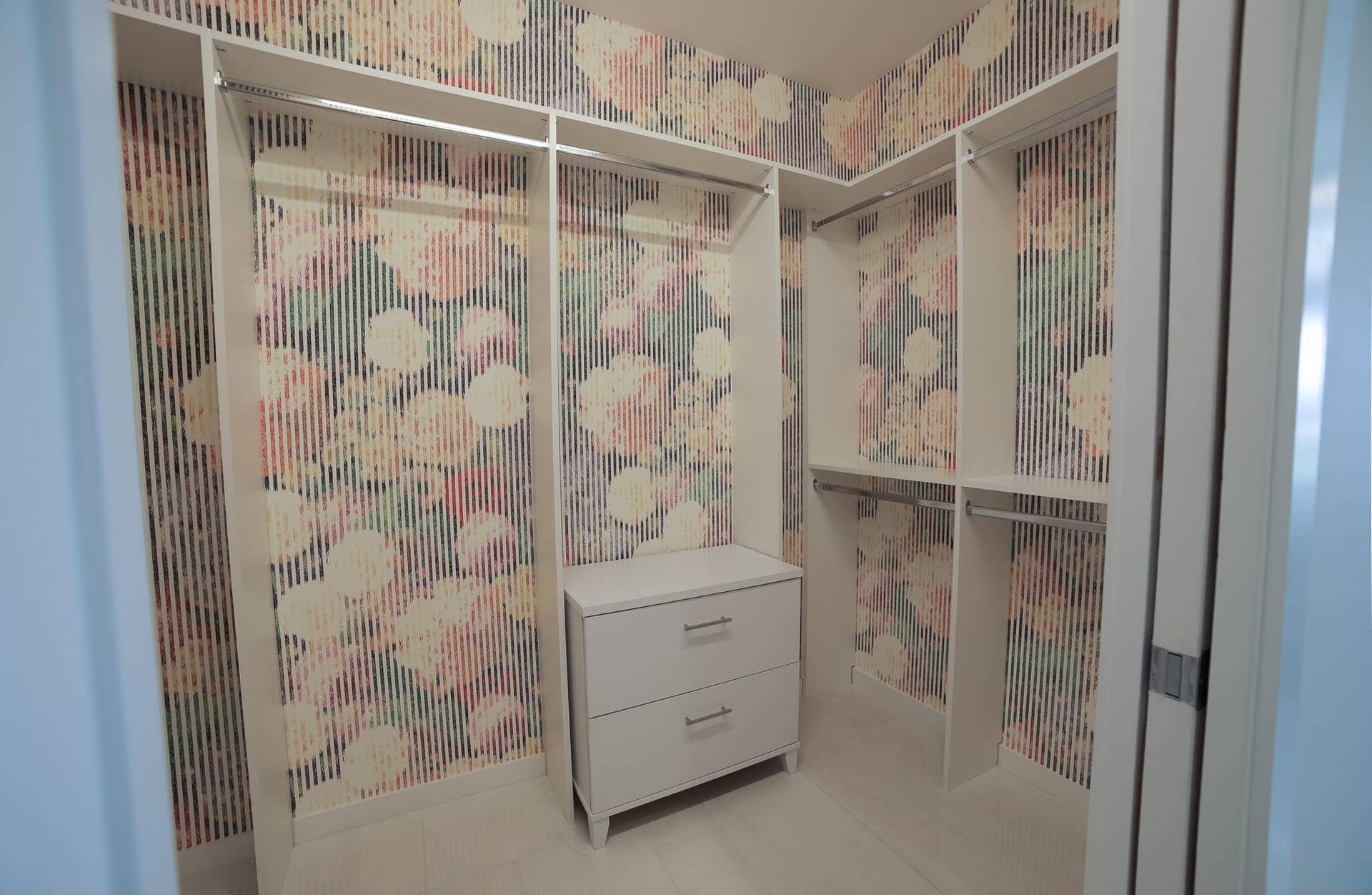 200 SE Mizner Boulevard, #503, Boca Raton, FL 33432 Master Closet