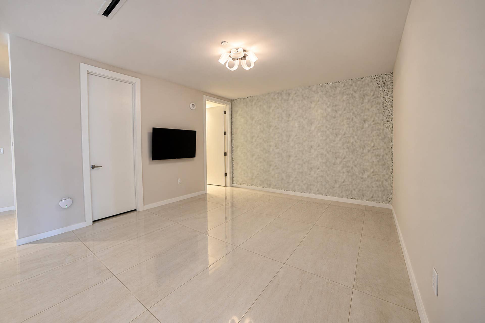 200 SE Mizner Boulevard, #503, Boca Raton, FL 33432 Den