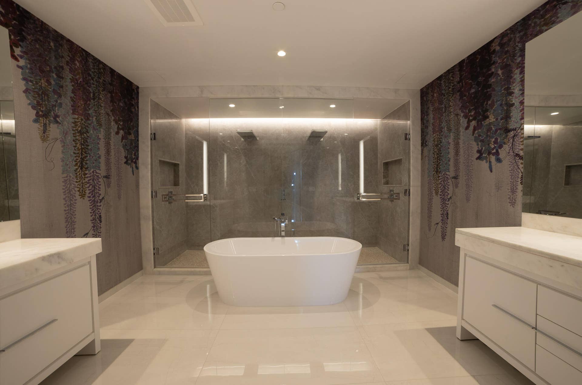 200 SE Mizner Boulevard, #503, Boca Raton, FL 33432 Master Bathroom