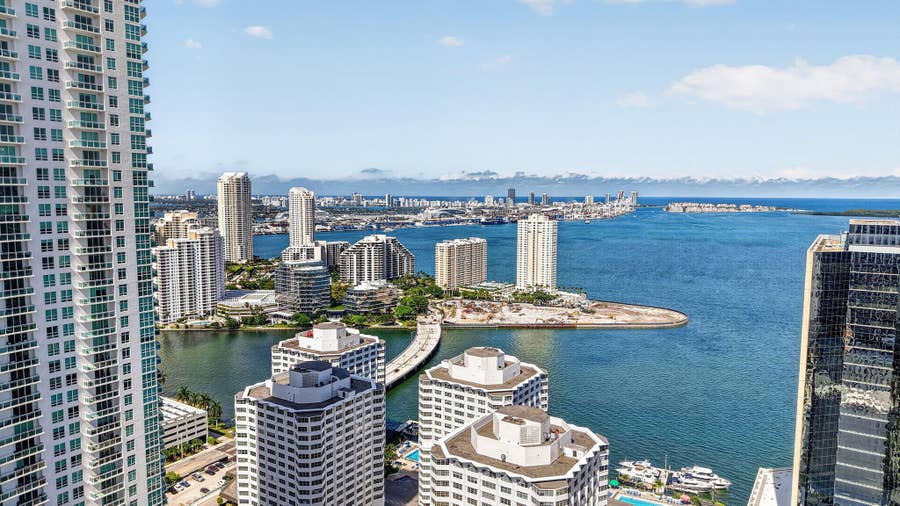 Property photo for 1010 BRICKELL Avenue, #1607, Miami, FL