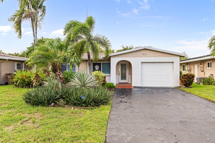 Property photo for 4661 NW 13TH Avenue, Deerfield Beach, FL
