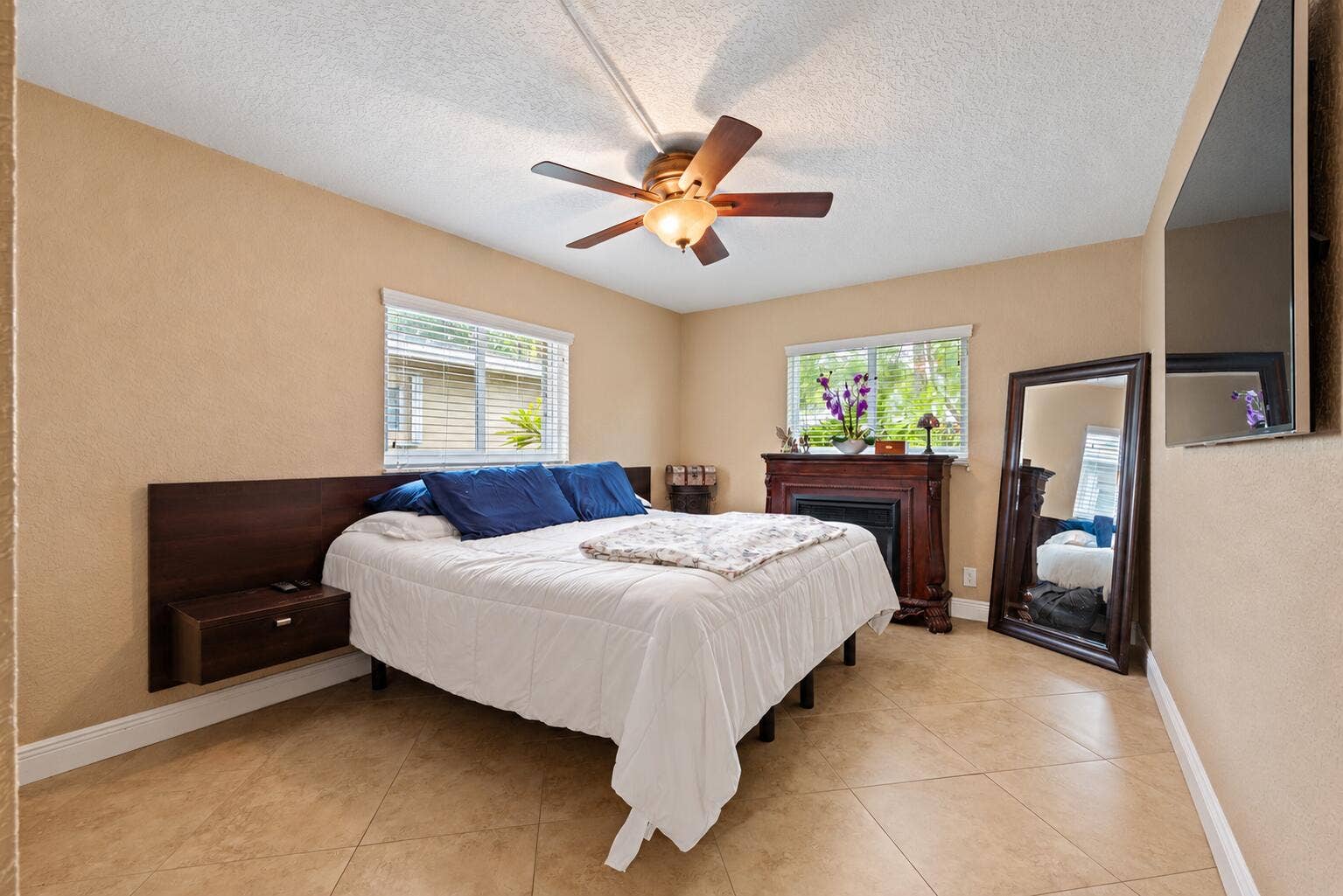 4661 NW 13TH Avenue, Deerfield Beach, FL 33064 Master Bedroom