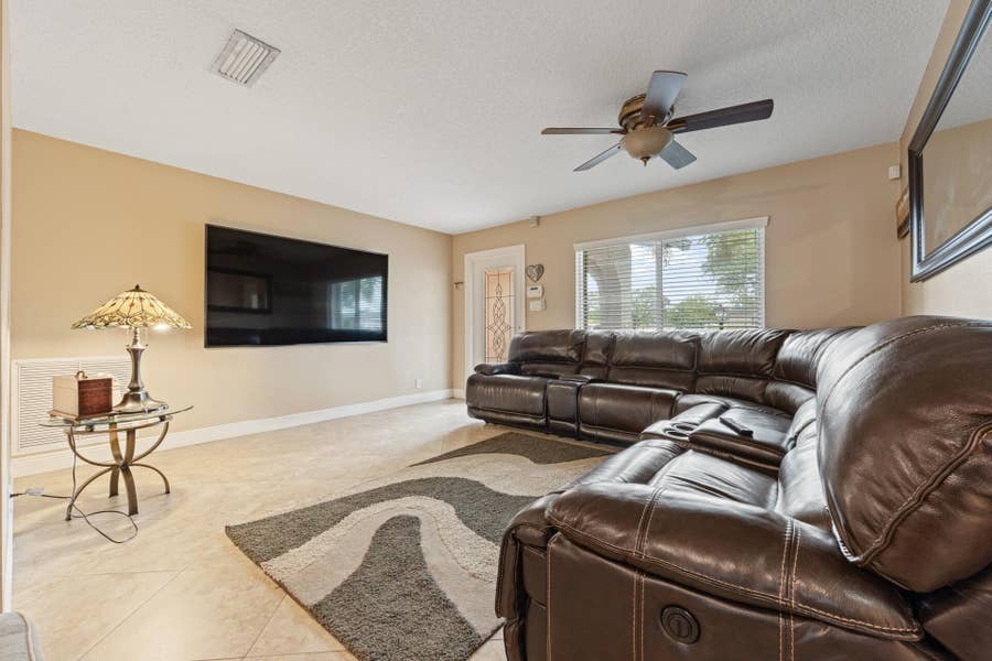 Property photo for 4661 NW 13TH Avenue, Deerfield Beach, FL