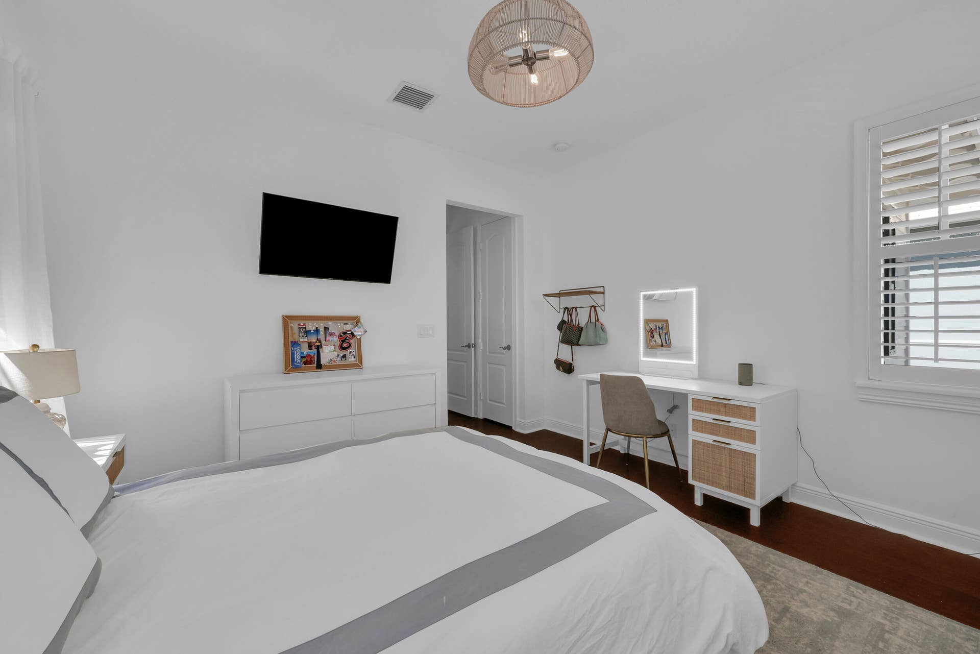 212 W BAY CEDAR Circle, Jupiter, Jupiter, FL 33458 36_8p3a0180