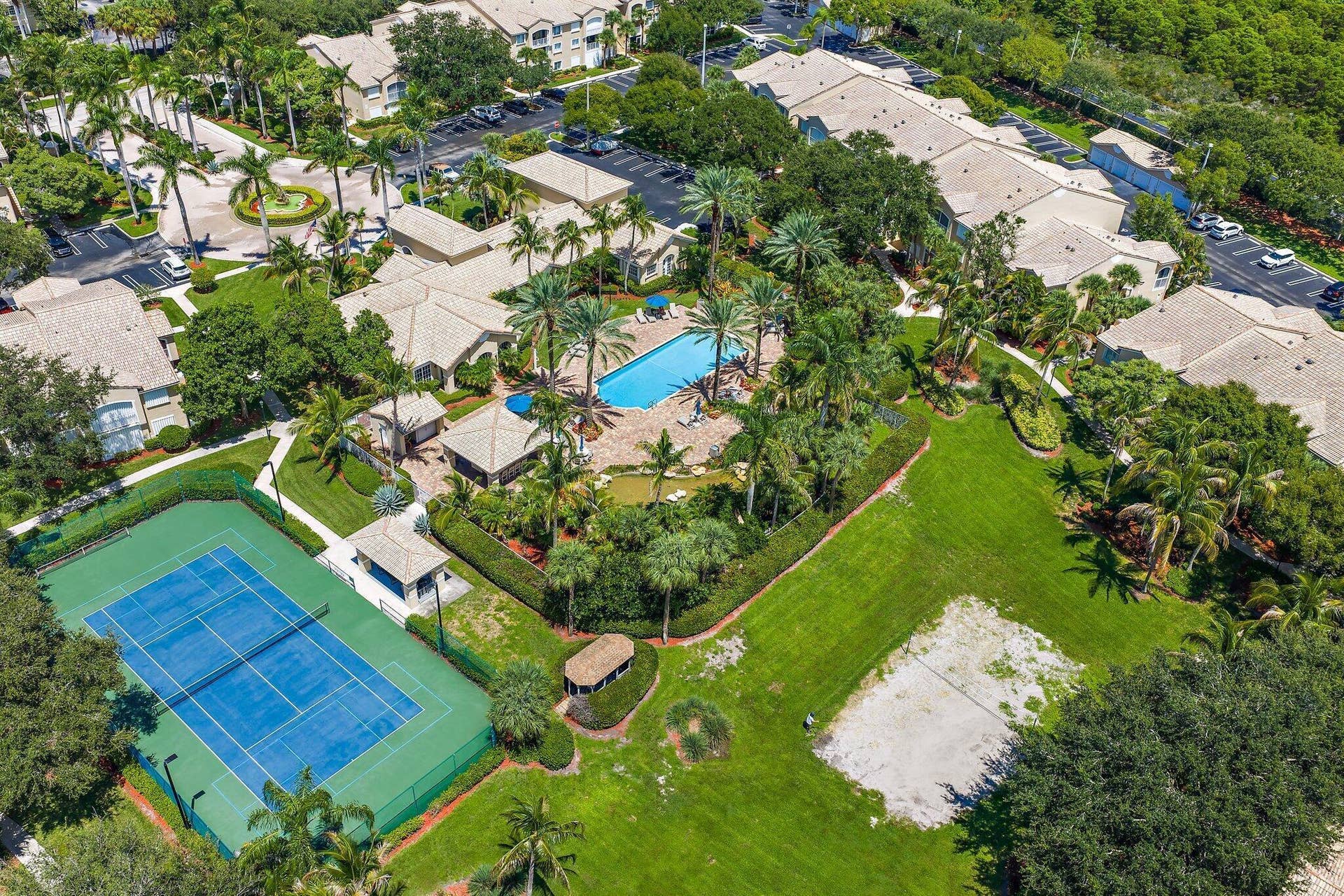260 VILLAGE Boulevard, #5106, Tequesta, FL 33469 aerial