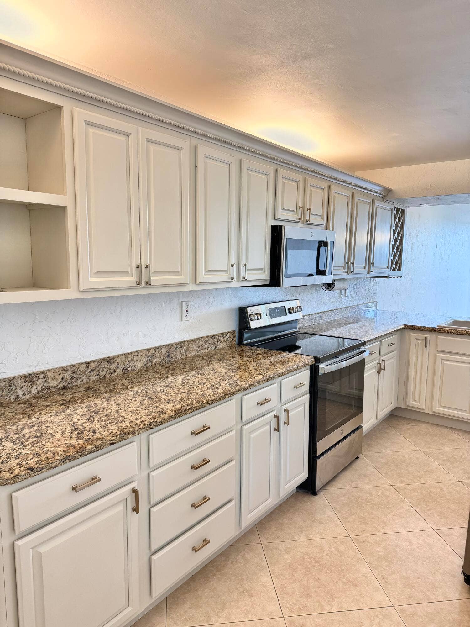 13 Royal Palm Way, #302, Boca Raton, Boca Raton, FL 33432 IMG_5645