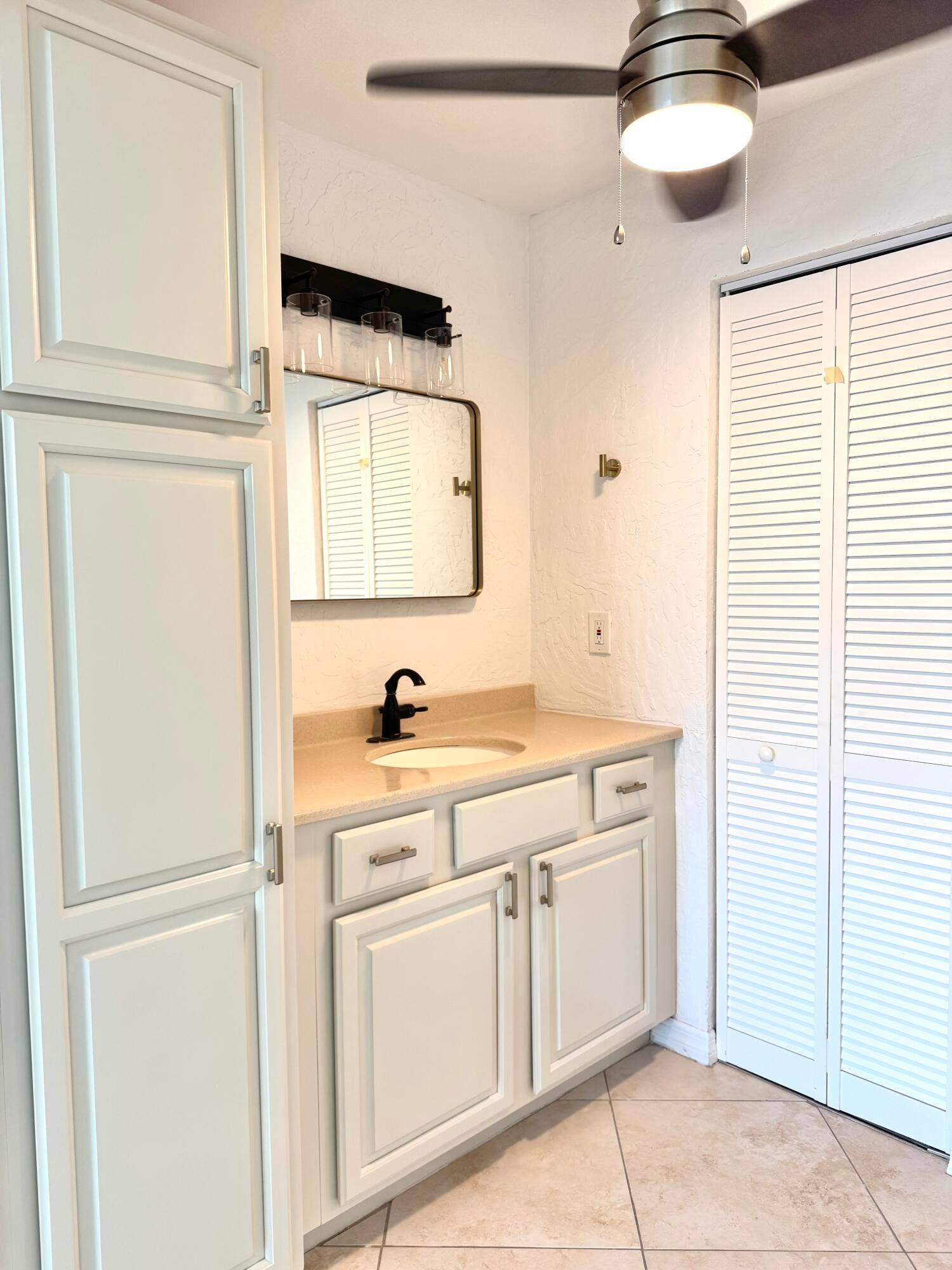 13 Royal Palm Way, #302, Boca Raton, Boca Raton, FL 33432 IMG_5647