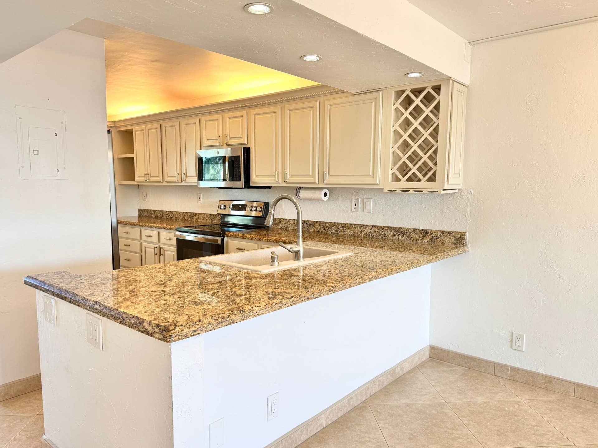 13 Royal Palm Way, #302, Boca Raton, Boca Raton, FL 33432 IMG_5642