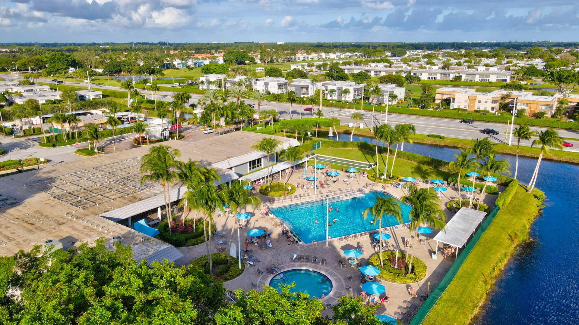 98 Seville D, Delray Beach, FL 33446 Aerial View