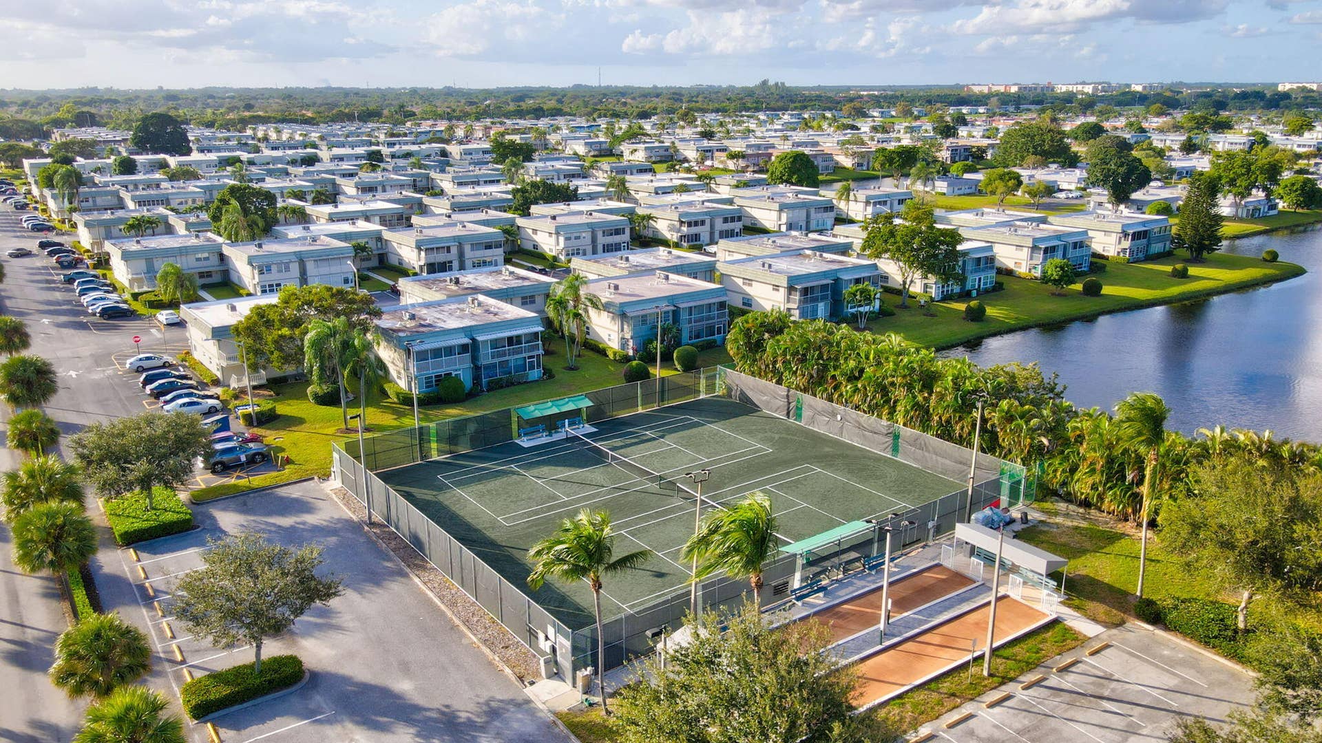 98 Seville D, Delray Beach, FL 33446 Aerial View